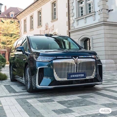 岚图汽车搬砖人