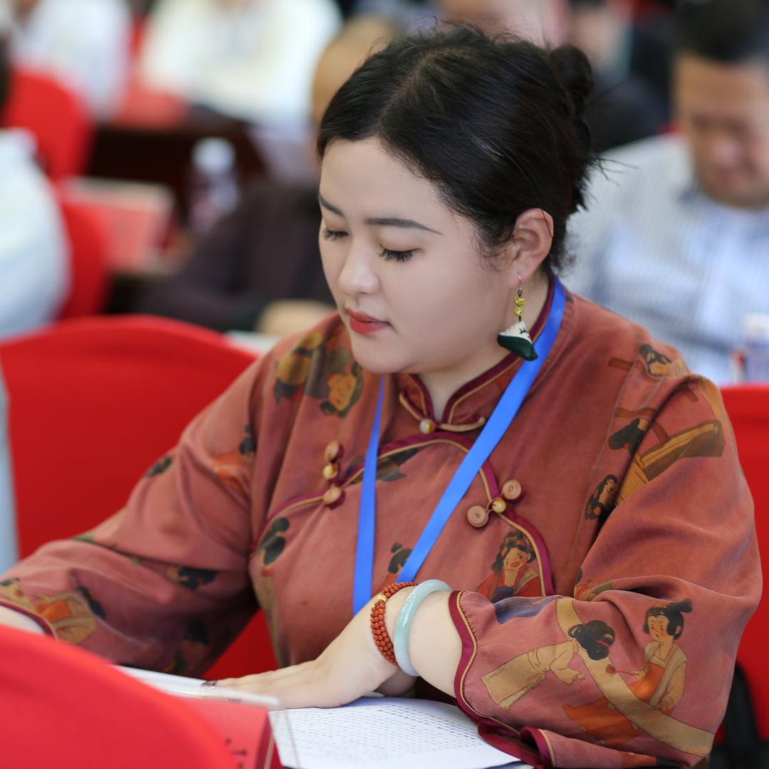 陈老师在松滋