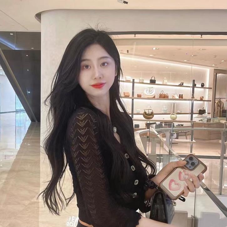 冯校长老火锅老板娘