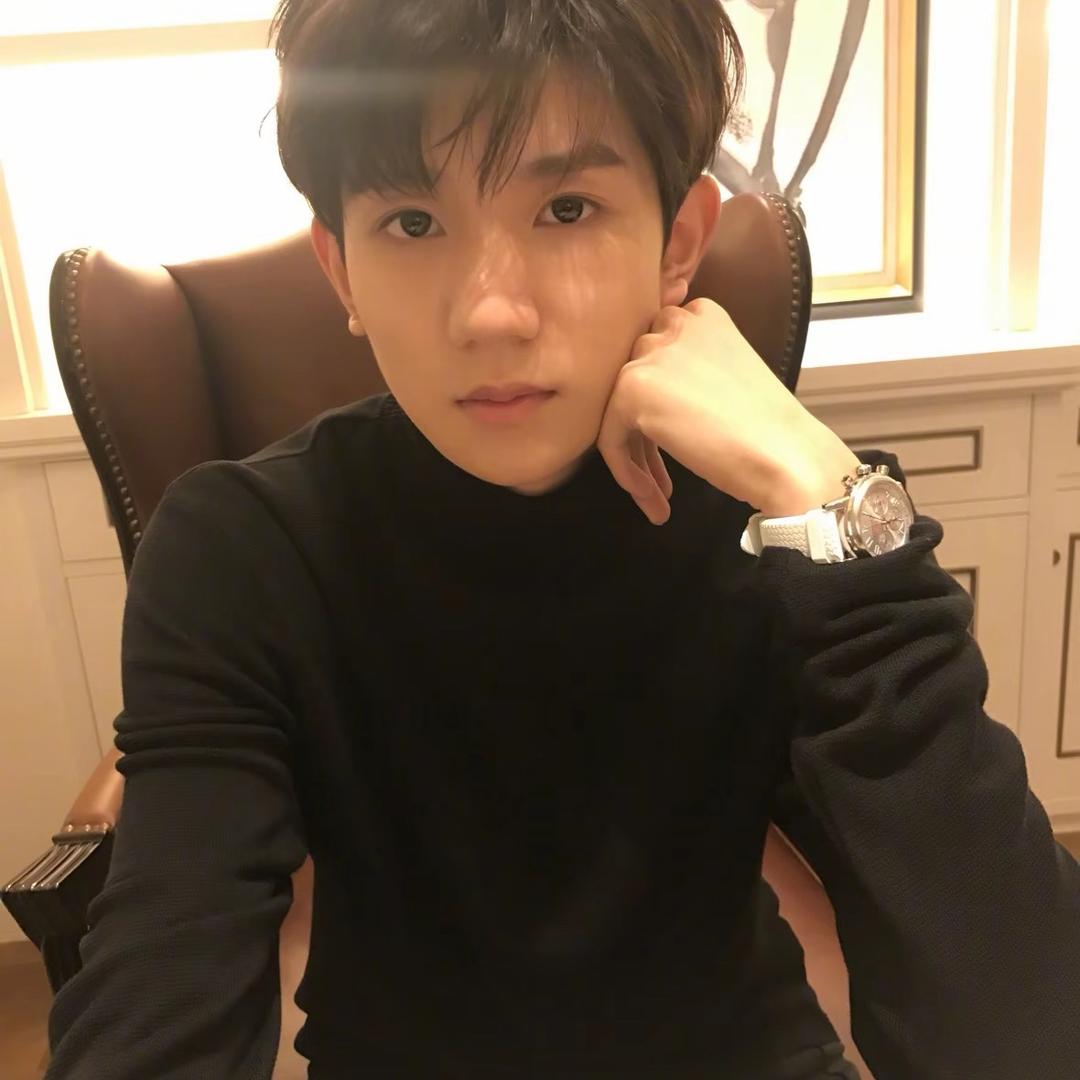 待葡萄成熟透