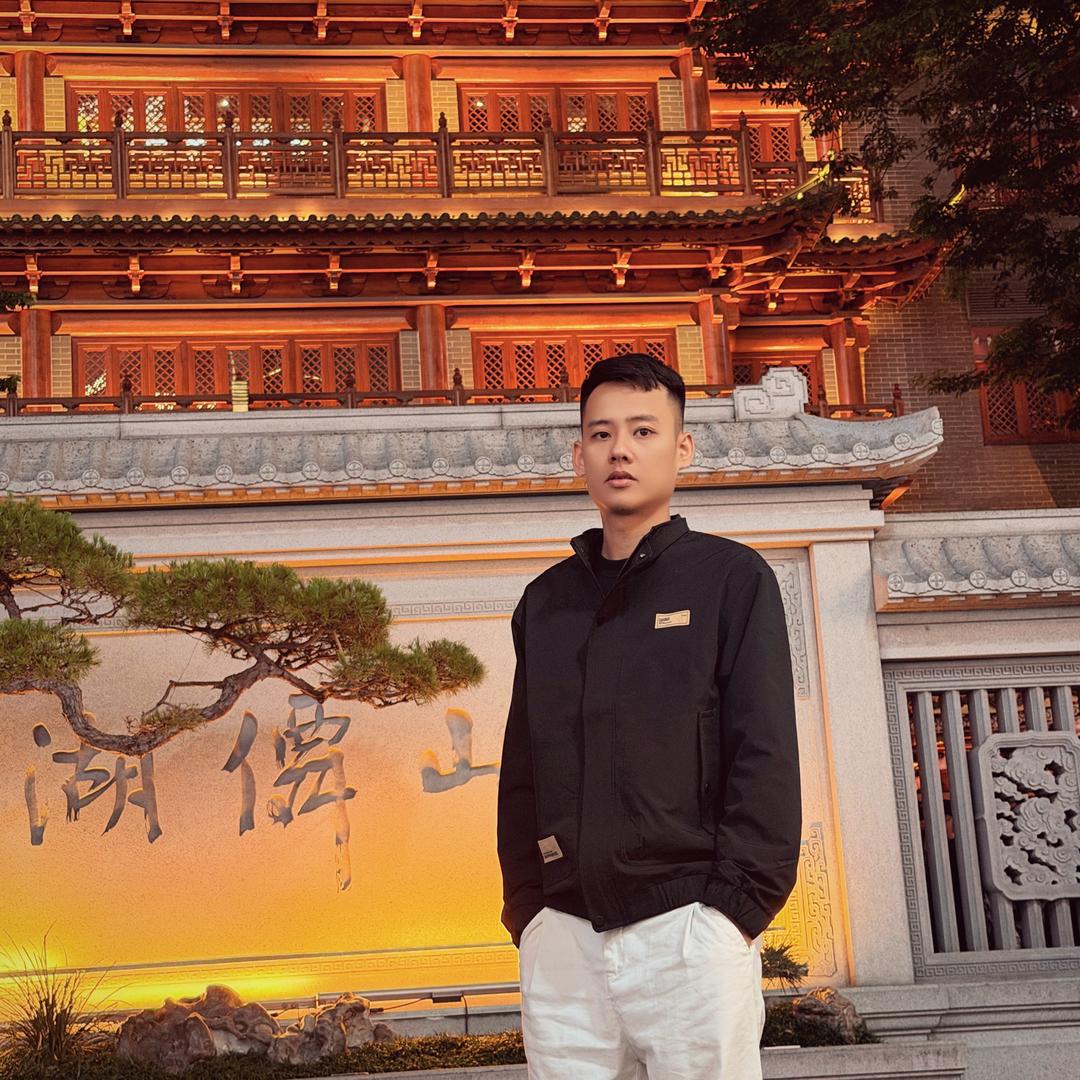 智智