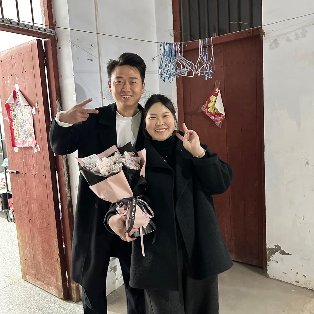 蒋段段和胡大牙