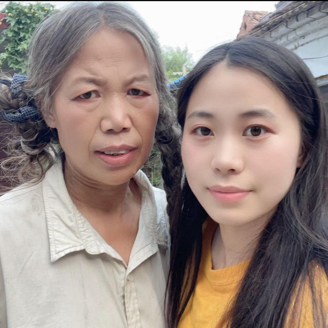 曹亦欢