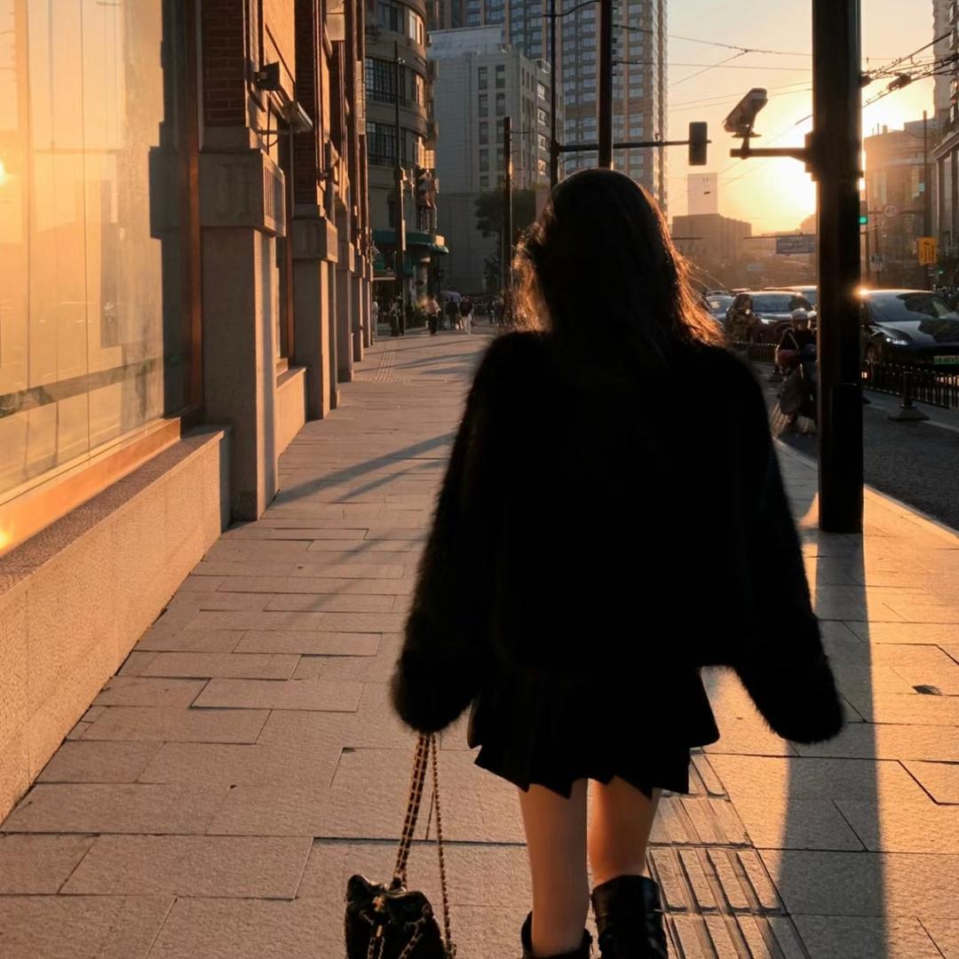 Ｂｉｕ ＡＵｒｏｒａ