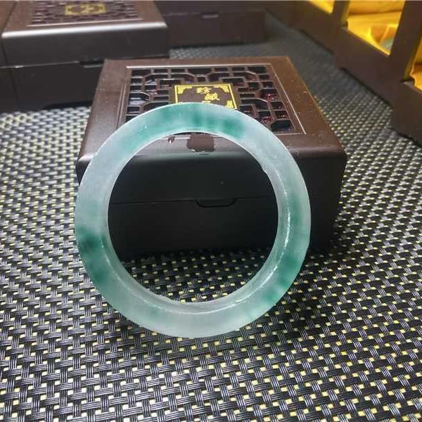 紫陌珠宝8