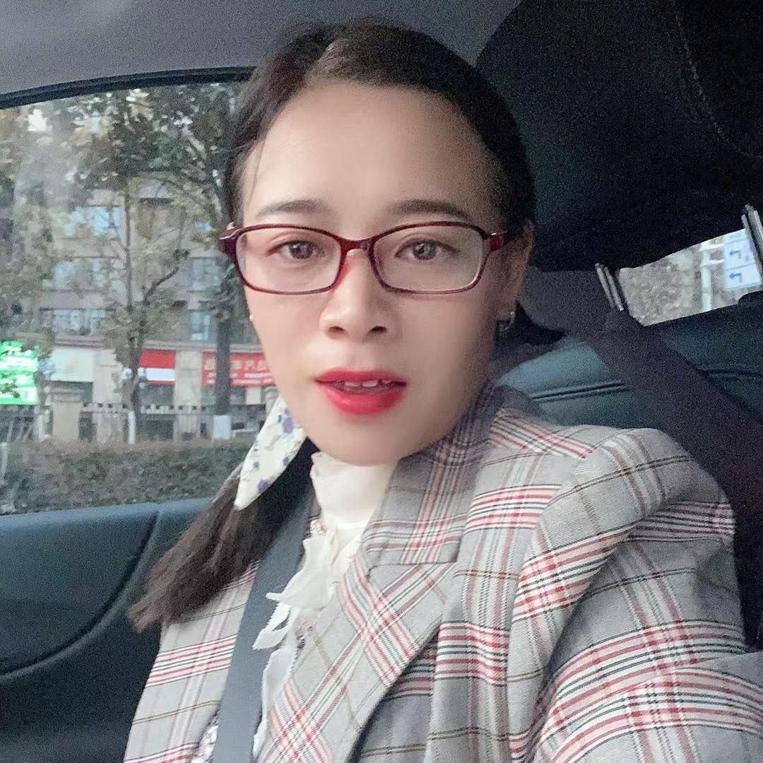 努力的肖肖爱健身