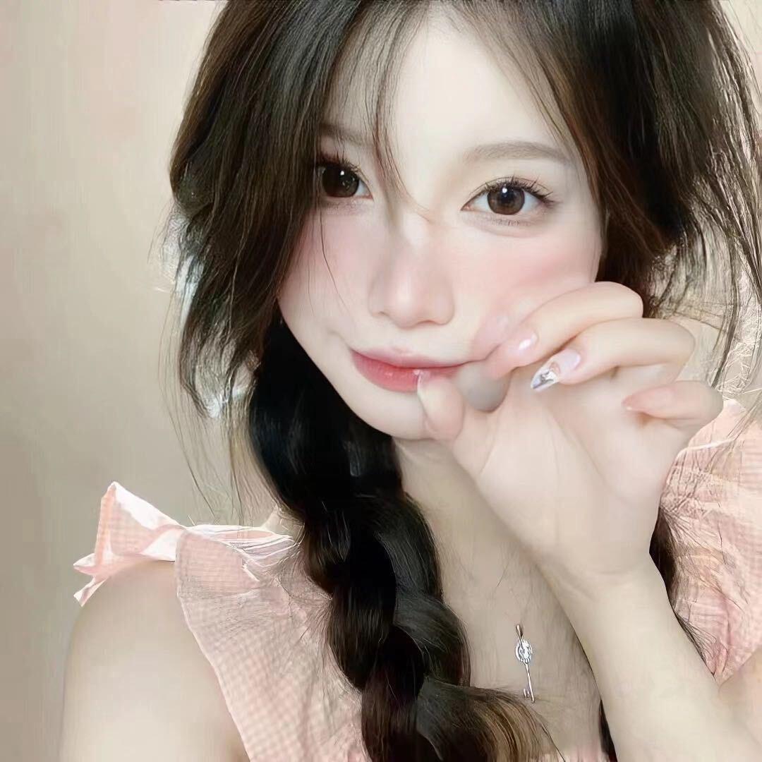 糖糖.