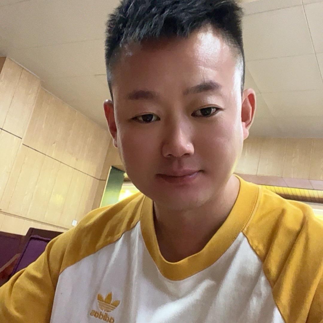 小毛磊+佰丰纳二手车