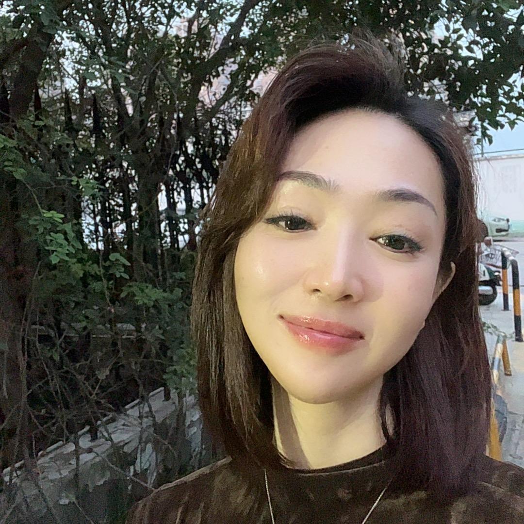 叫我拽姐👸（流苏苏）