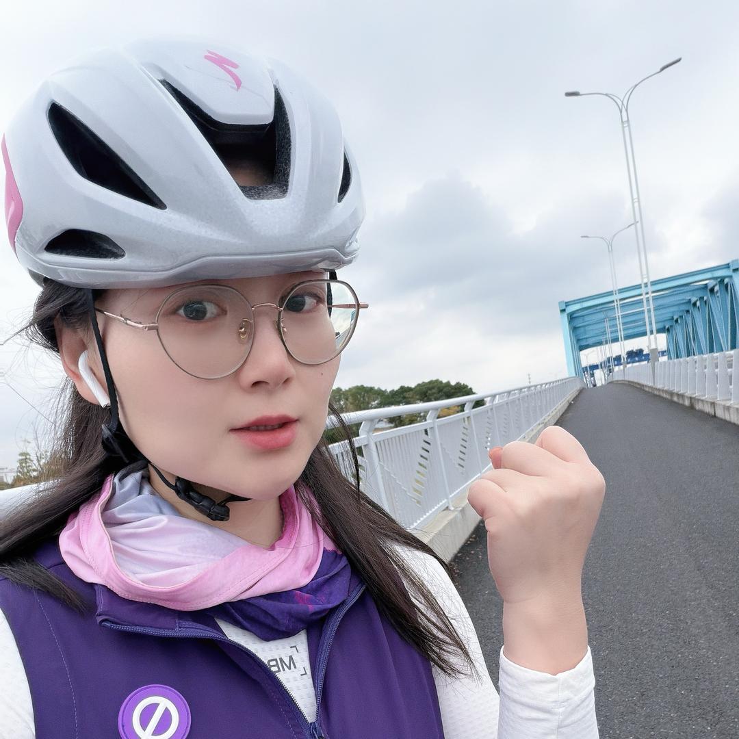 🌸活在当下♊️