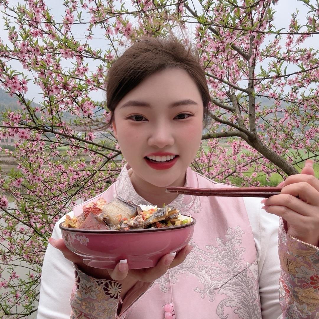 淼淼吃不饱