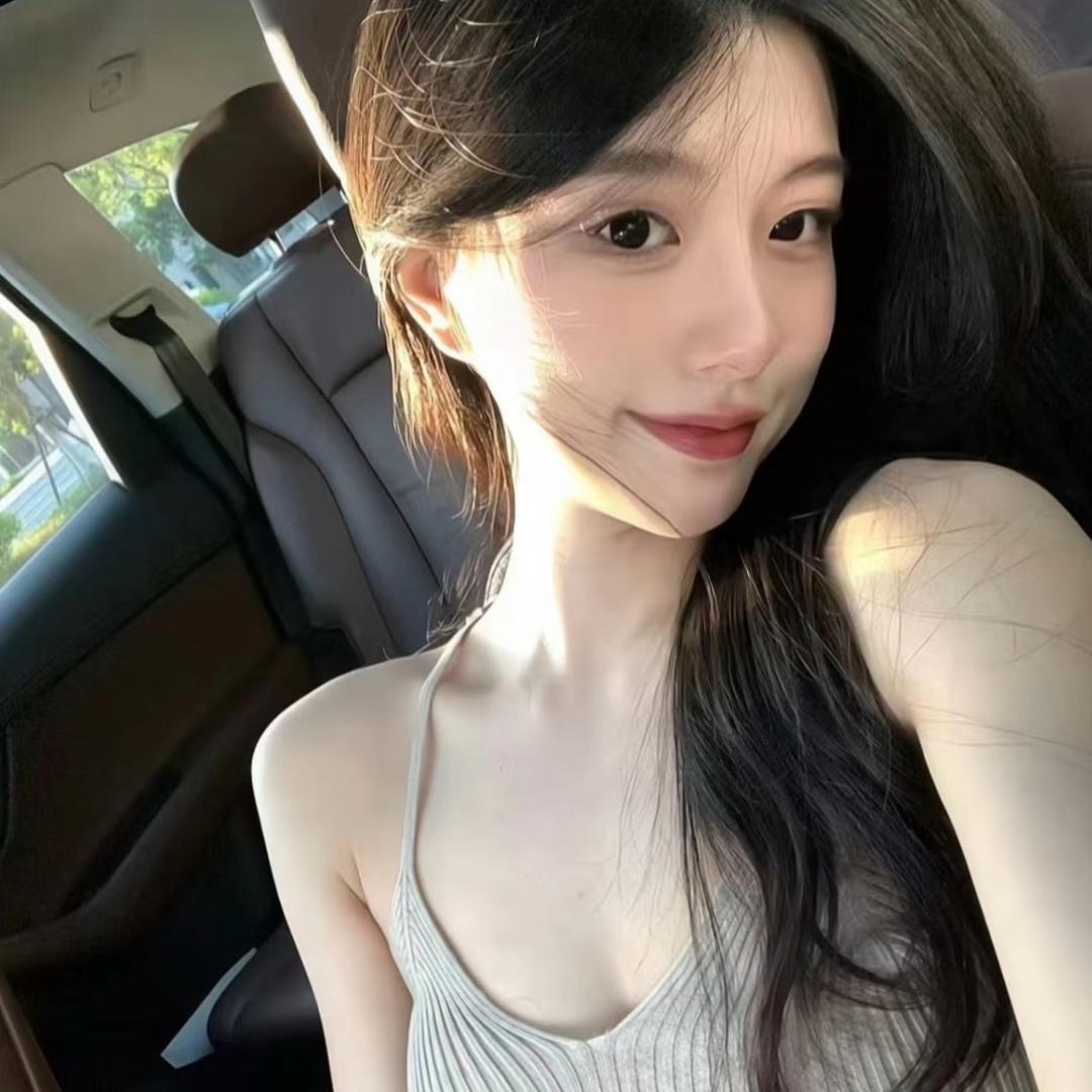 小婷美美。