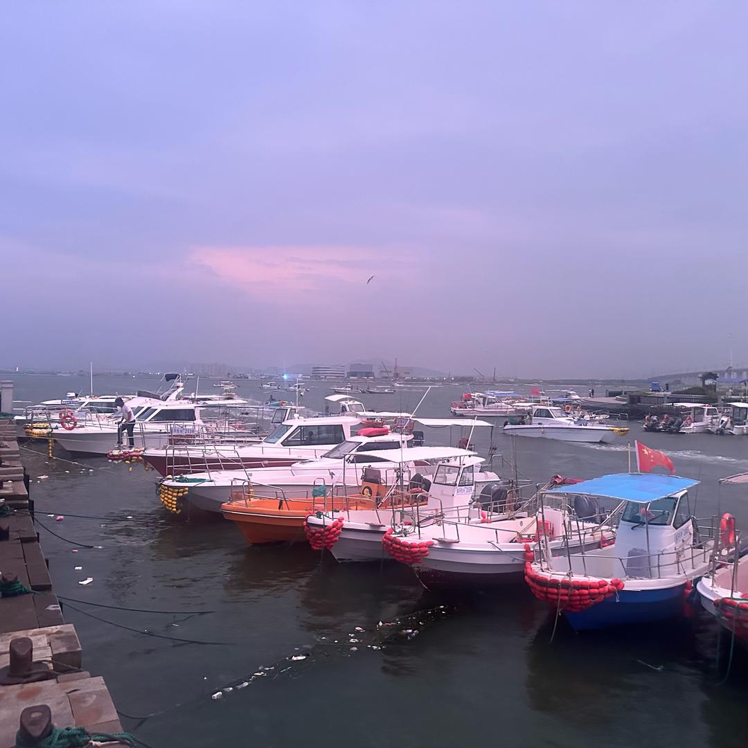 幻岛游艇俱乐部