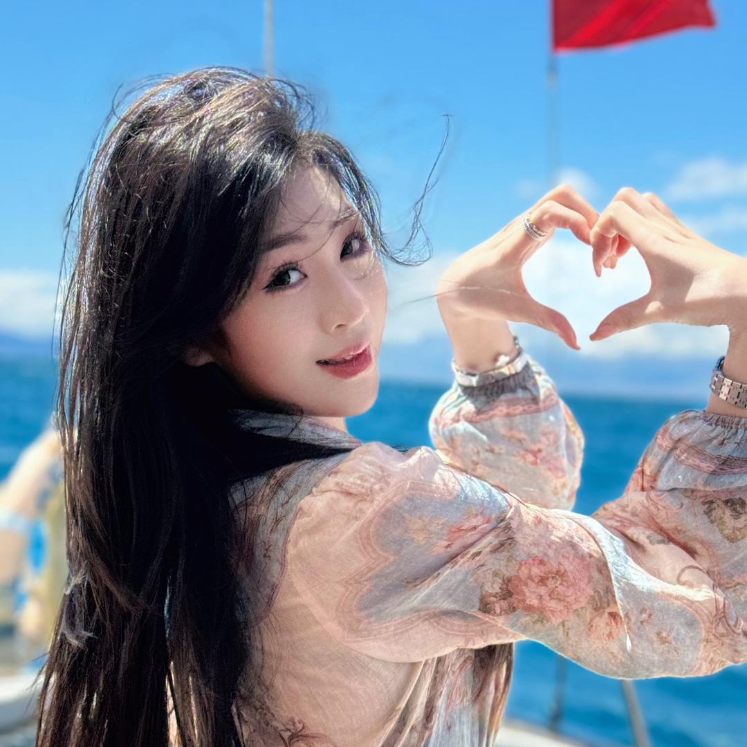 然然🎀