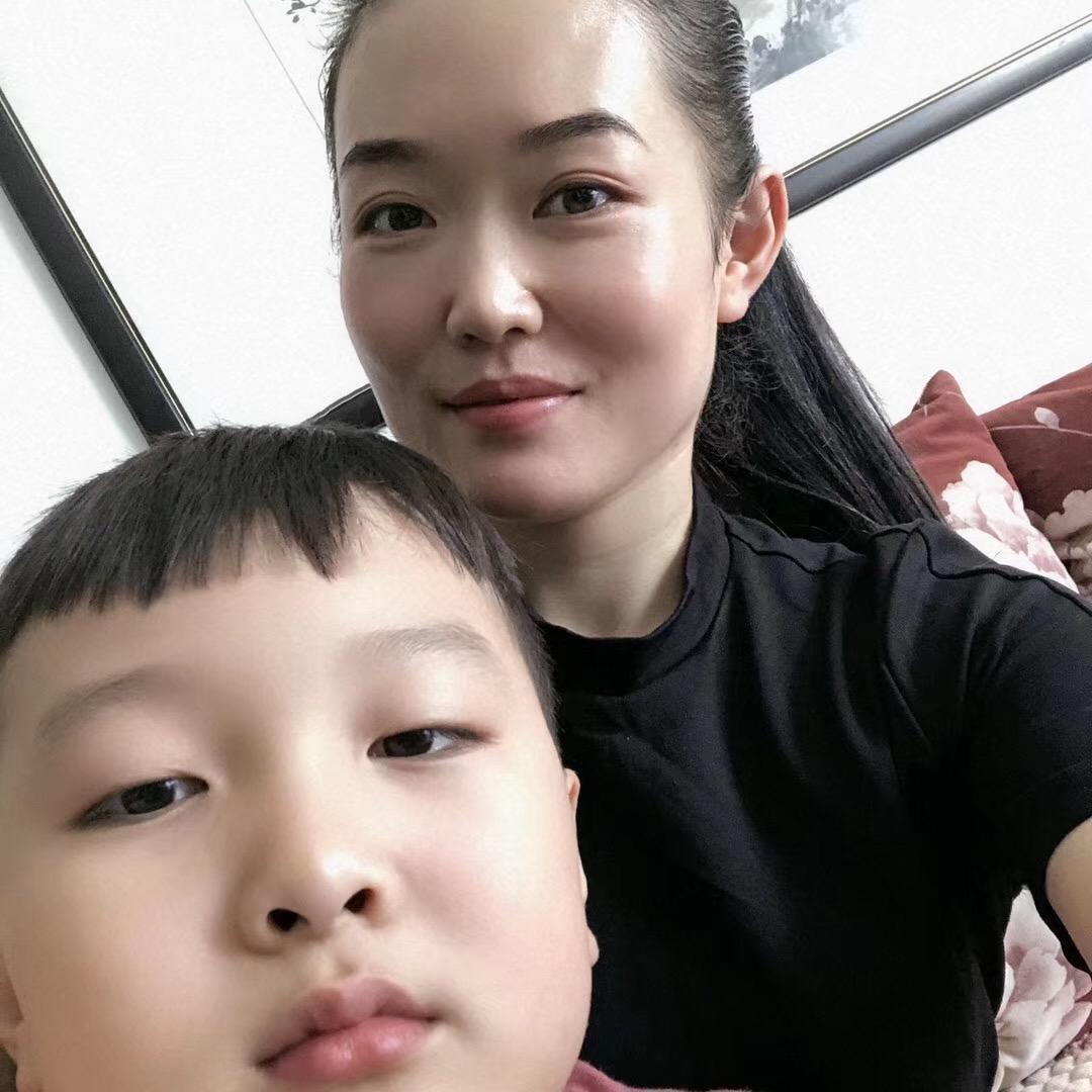 虹莉秀百货商贸