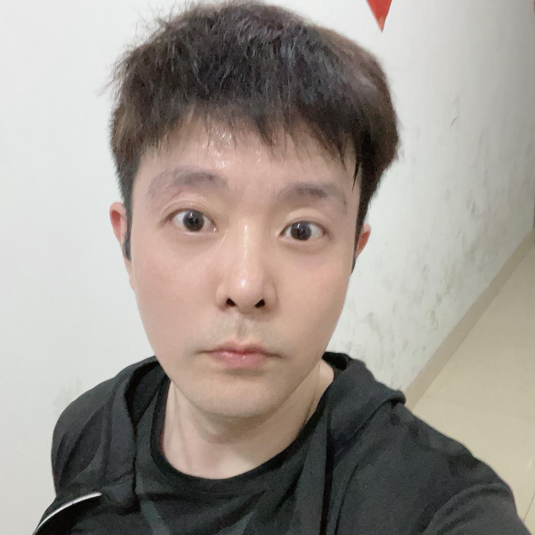 摔摔惹人爱