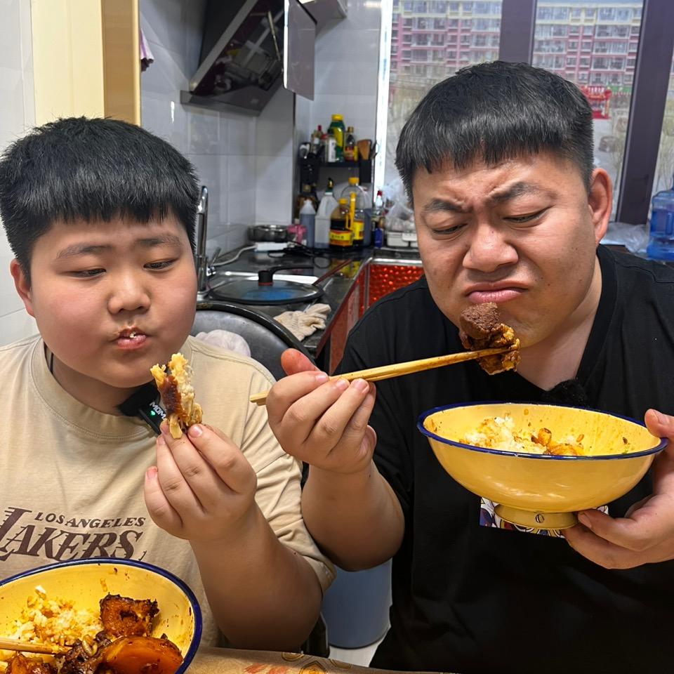 马 憨憨