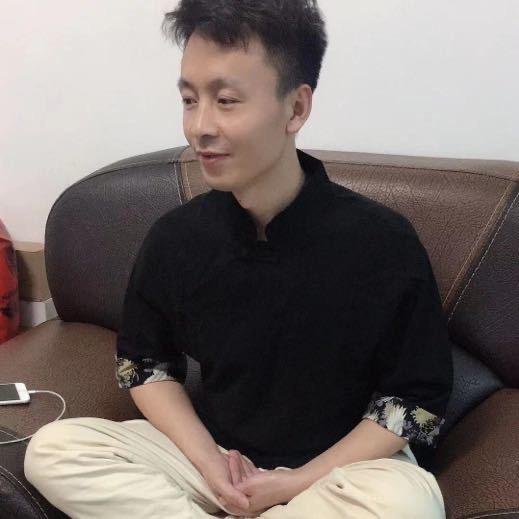 东方潜龙