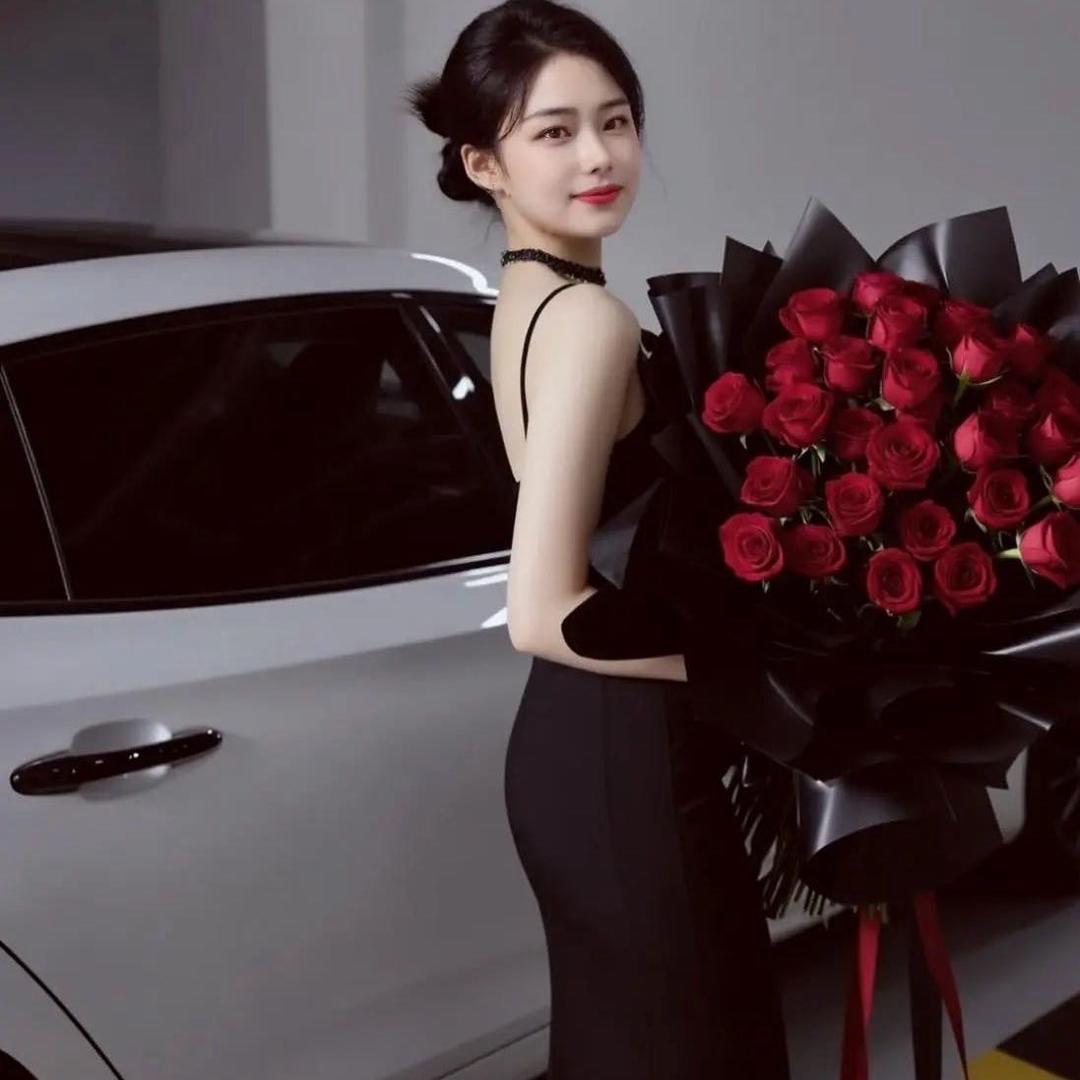 雷州租赁伴娘团【小丽】