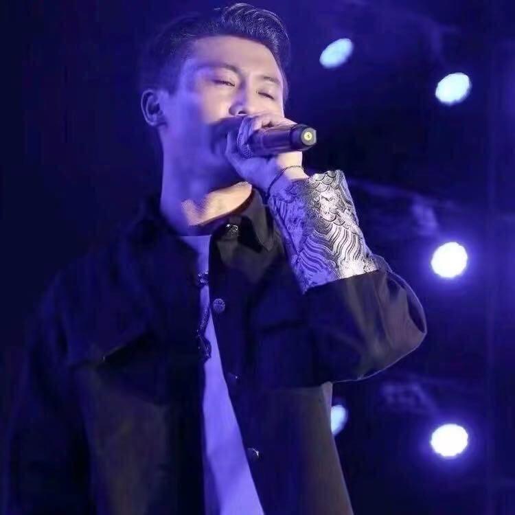 镜中的灵魂🎉