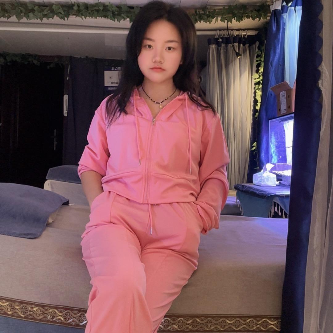 采耳小姐姐 （招女学徒)