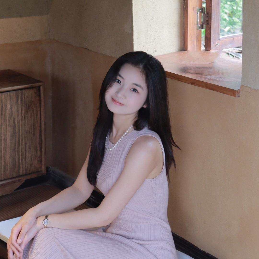 赵三妹.