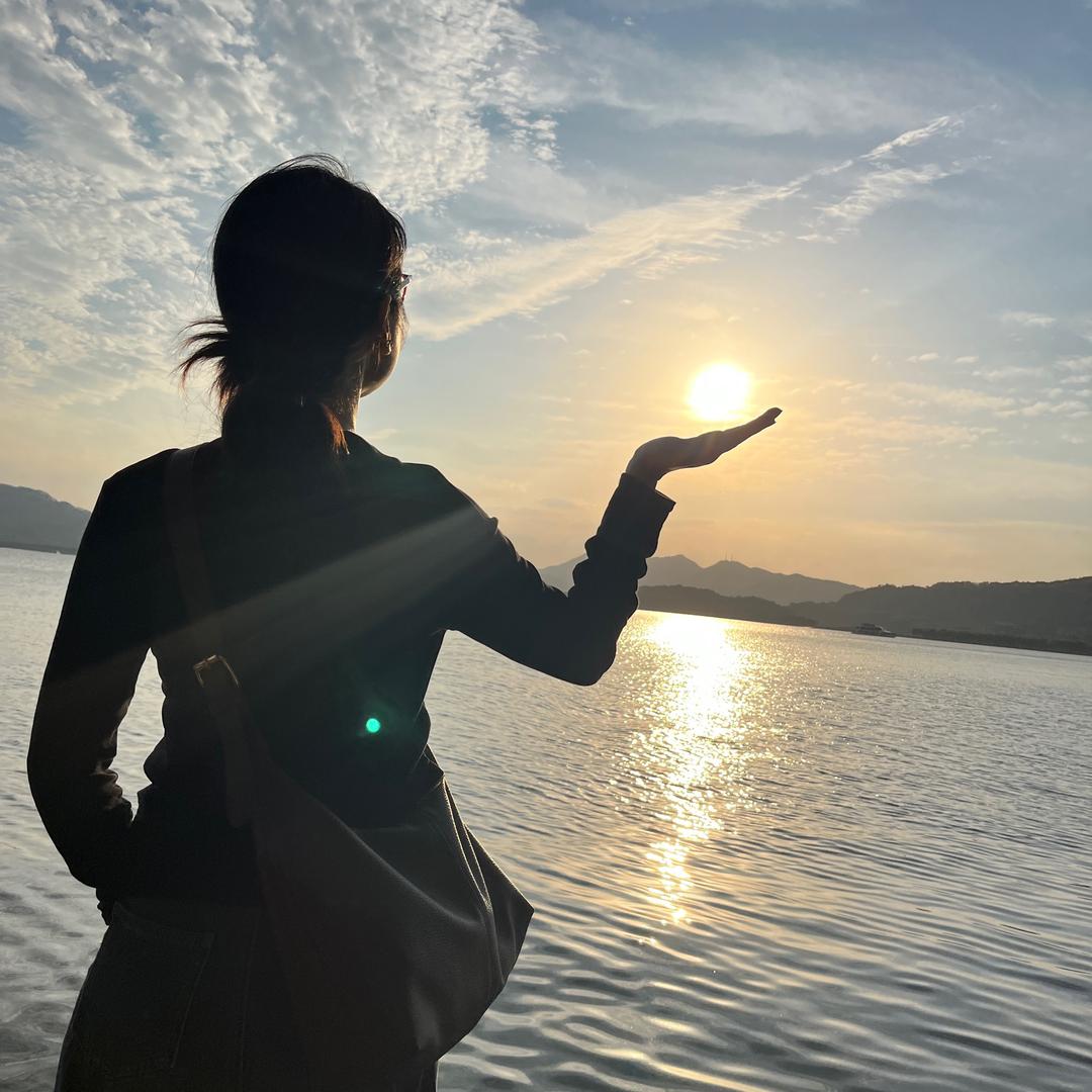 王同学在美甲💅