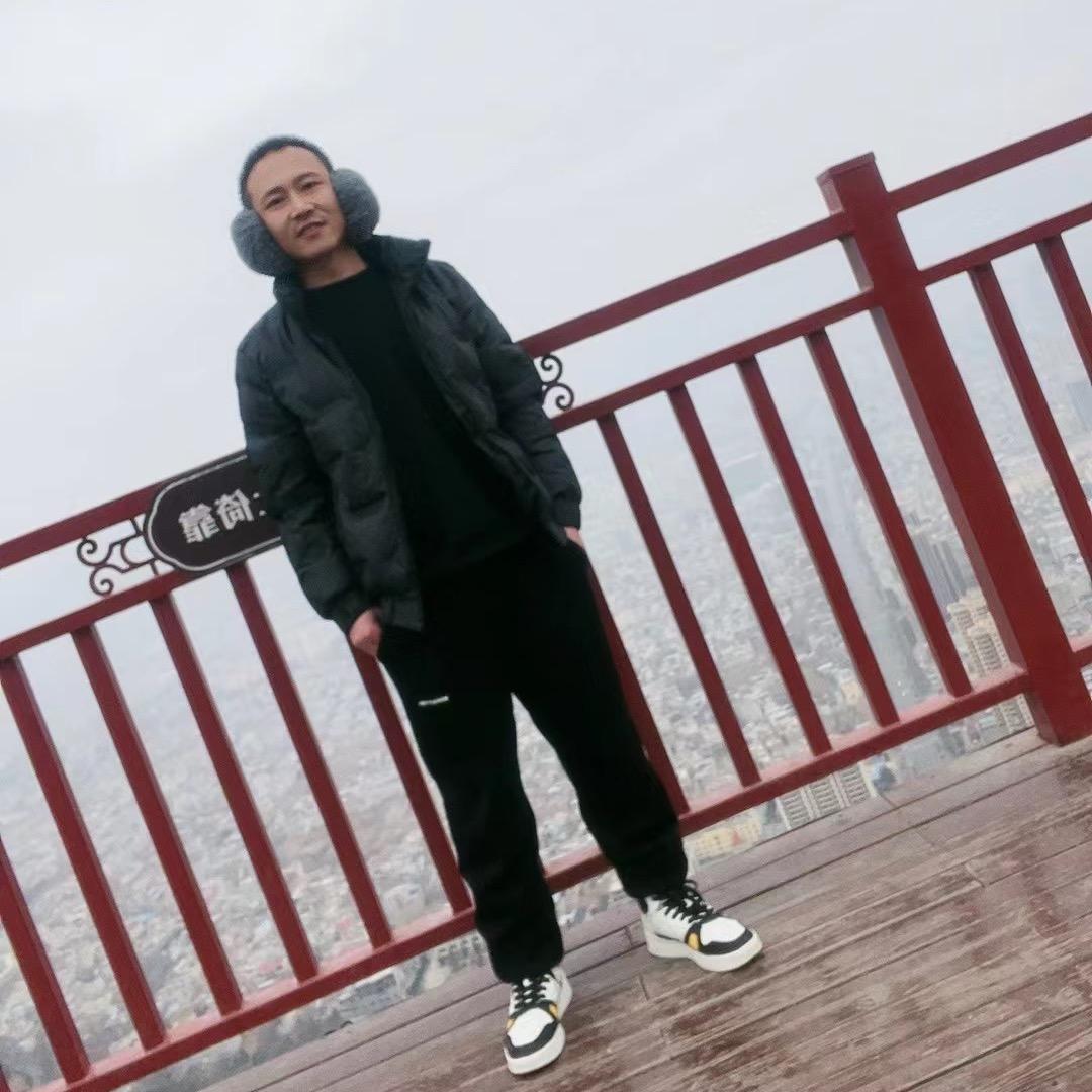 坦然  ☜(⋟﹏⋞)☞大叔