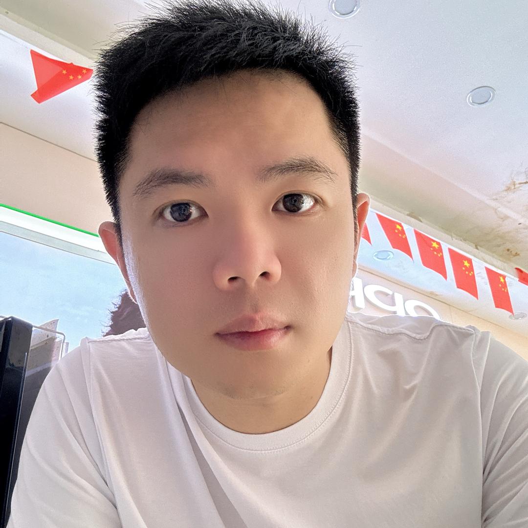 坡心手机王子👌杨伟汉