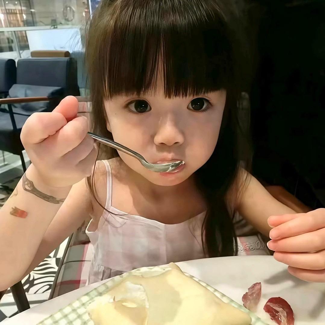 听歌的懒猫🐟