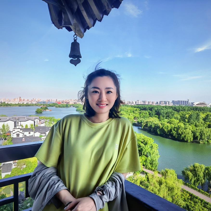 李一雯-灵煊