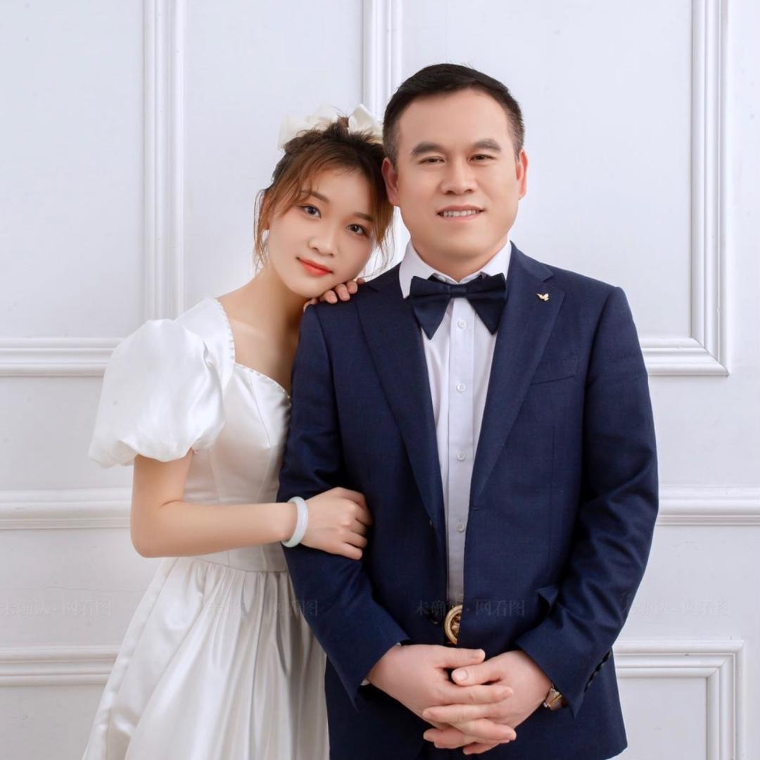 皙玥苏厂长❤️二女儿