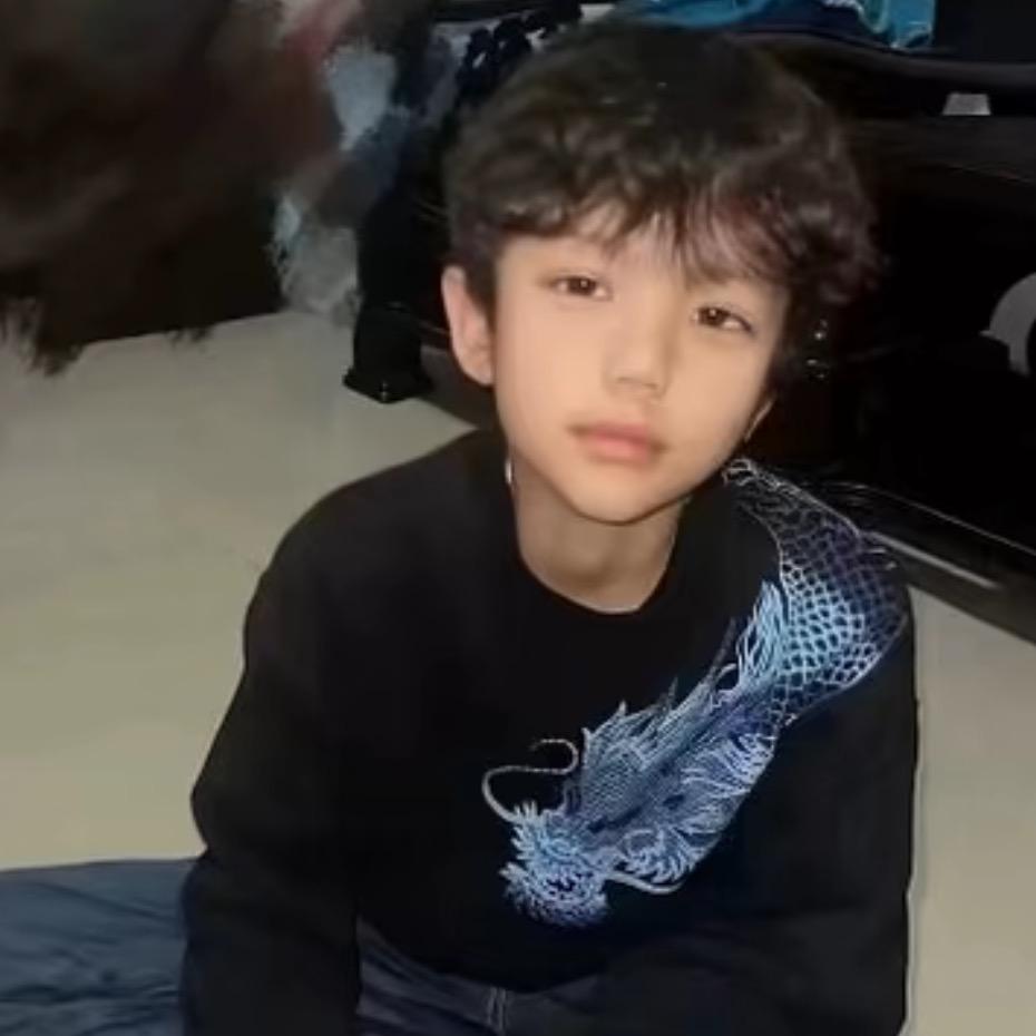 卑劣的凡