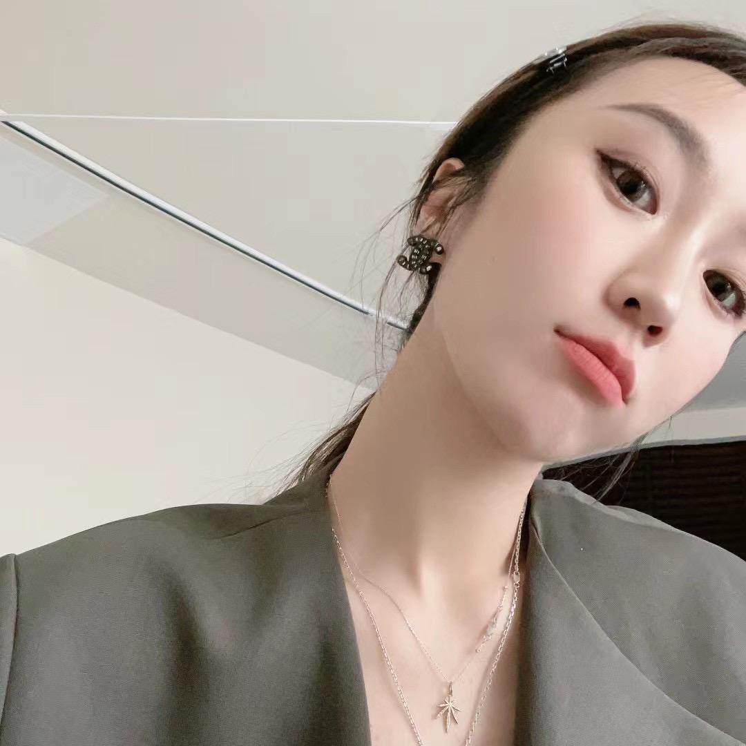 ByJunjunStudio11