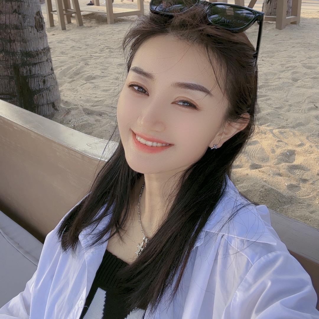 童童😊