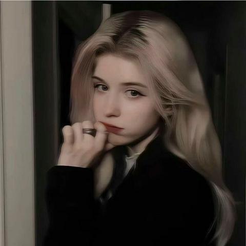 Ena💭