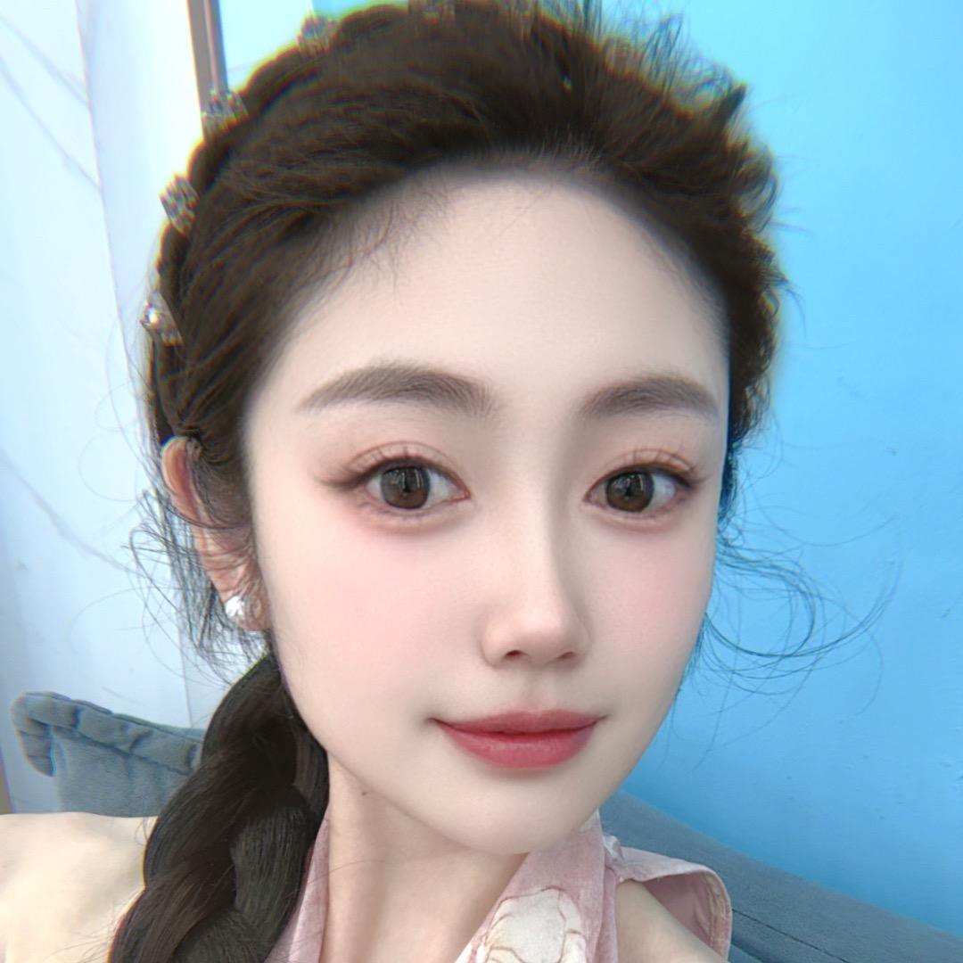 卖眼镜的小姐姐