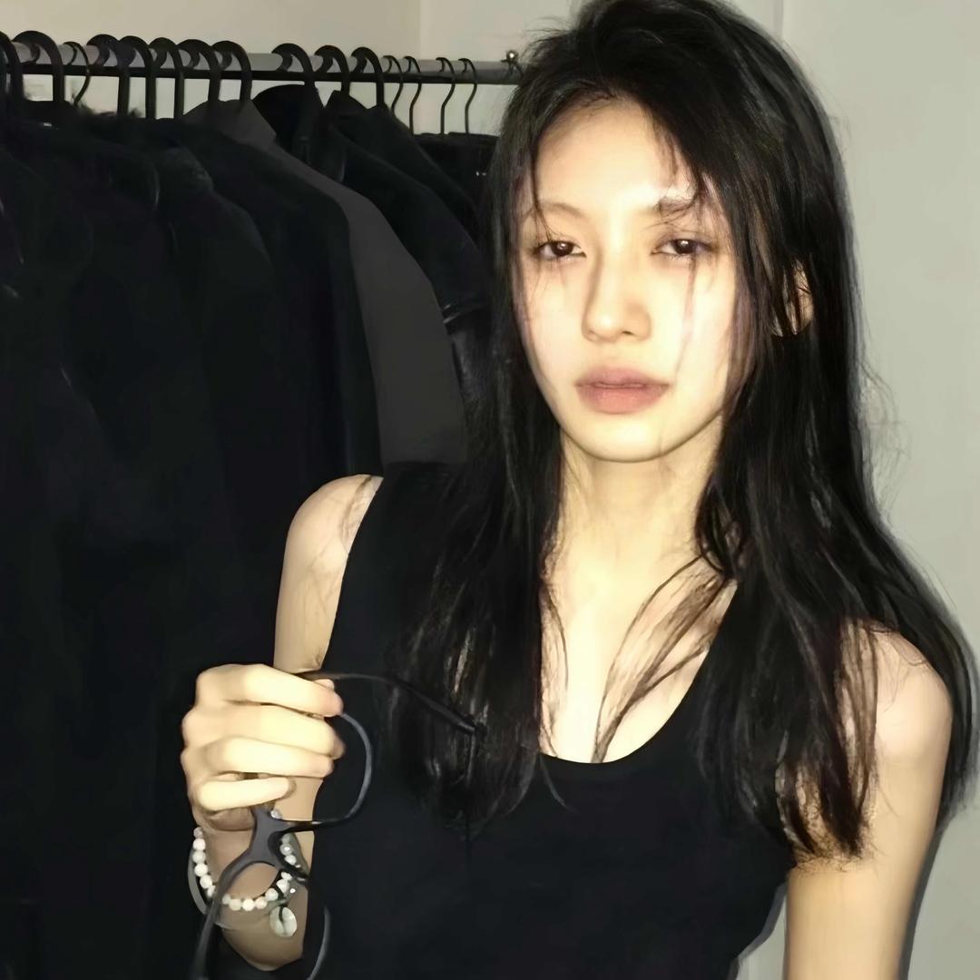 AN.