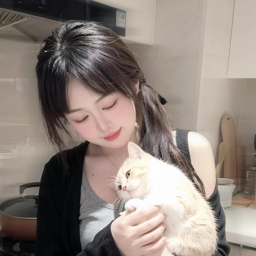 安庆化妆师小芙（安娜婚纱）