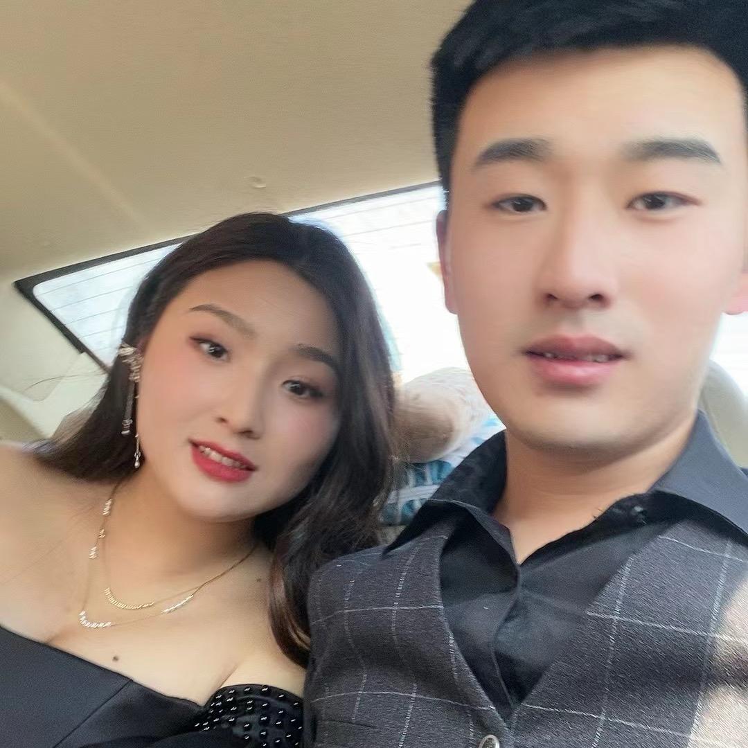 老李和小娟