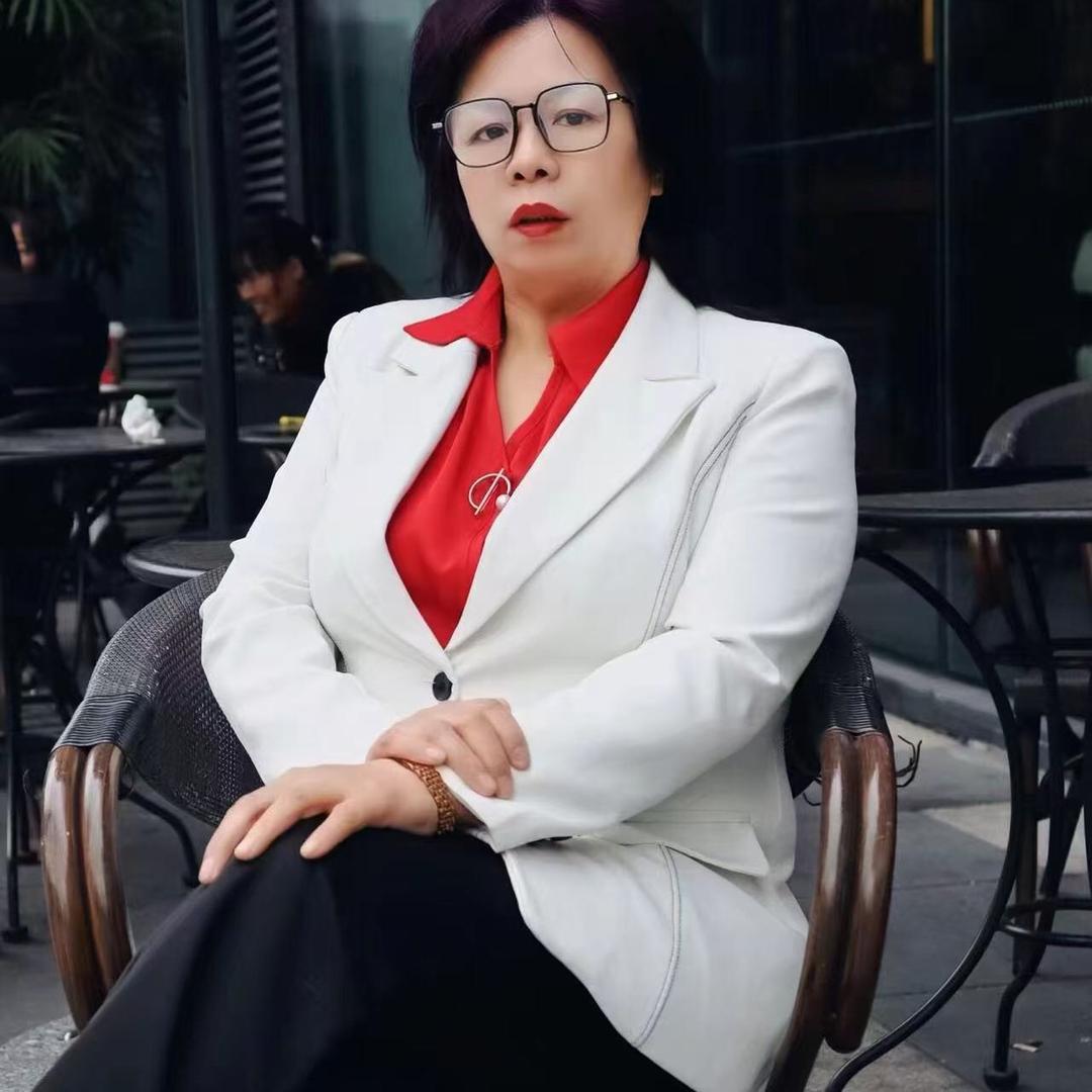 裁缝大姐