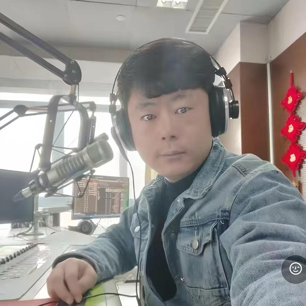 宝鵬🎙️普话诵读