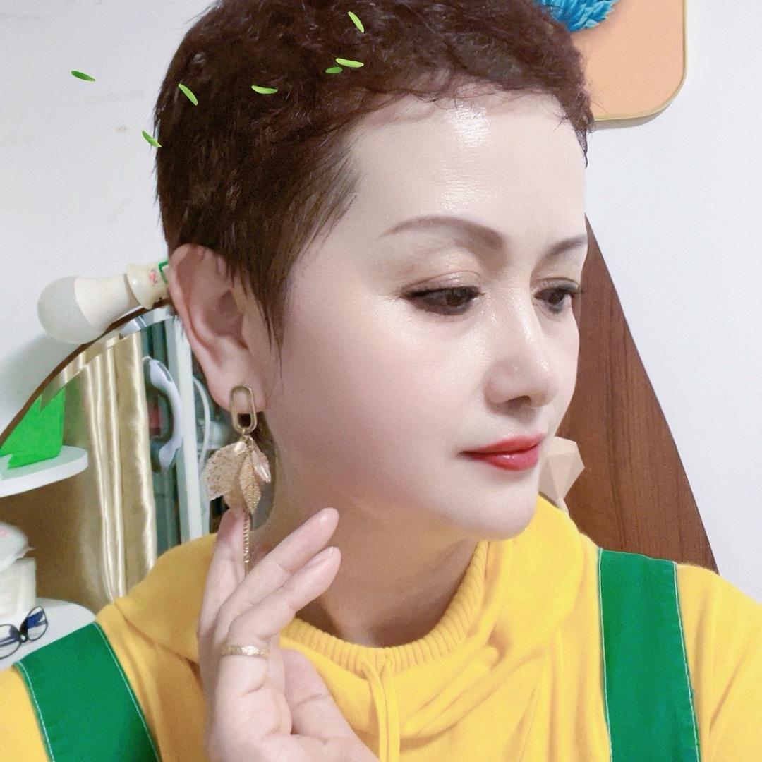艳艳