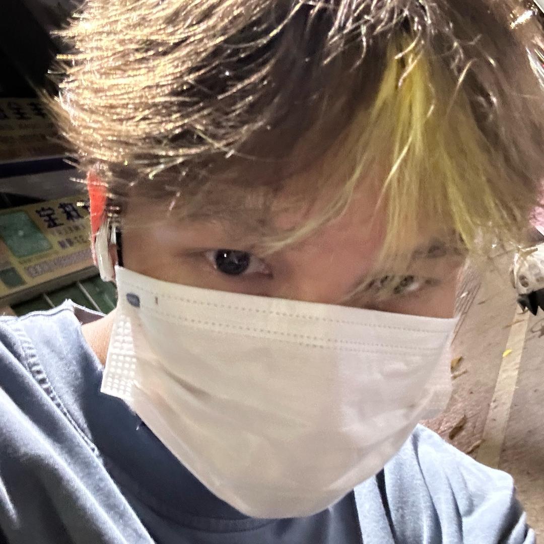 程铮.