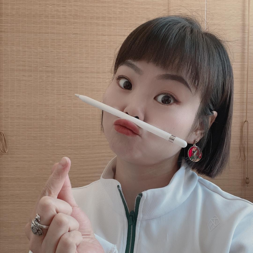 龚主写字快