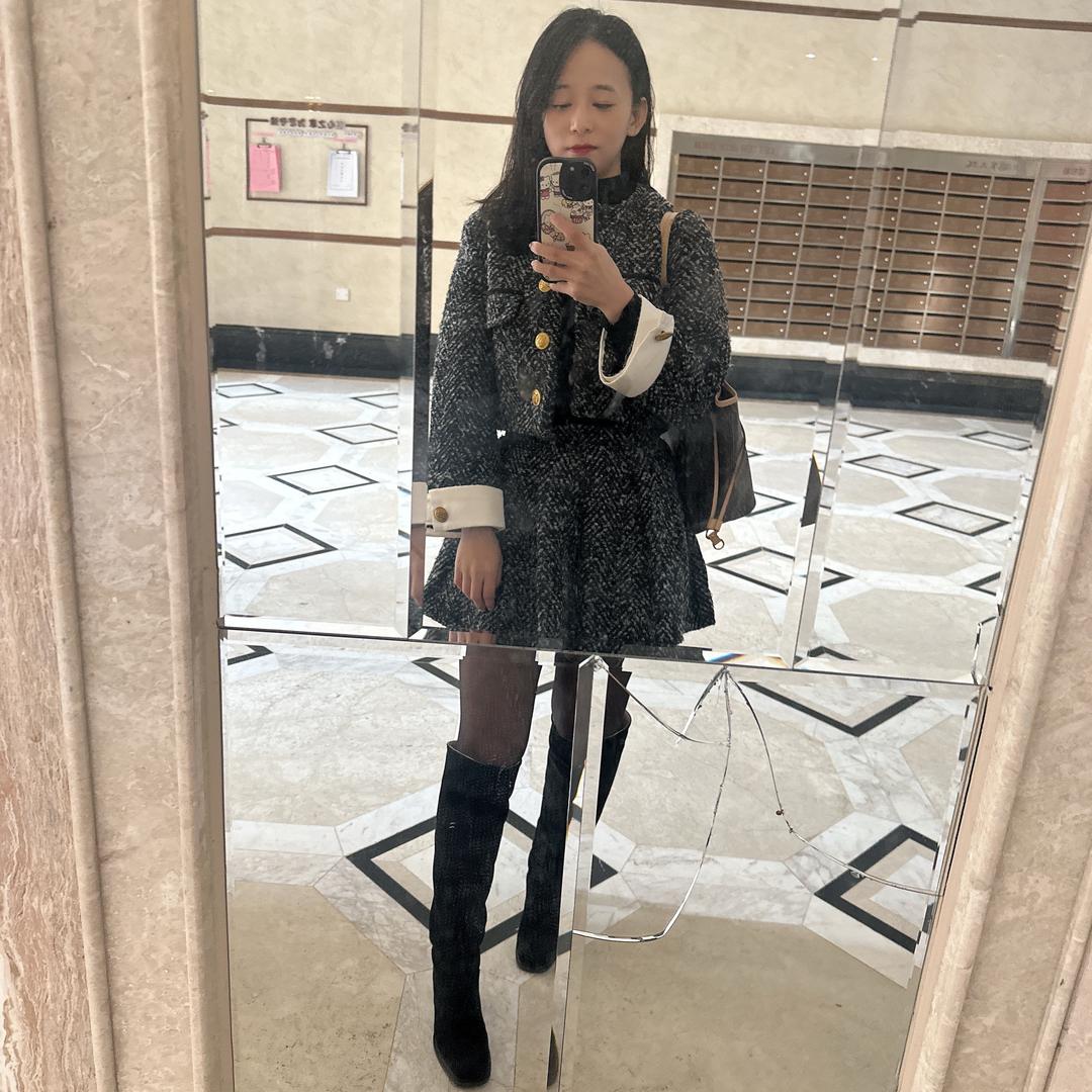 Carrie 용용 柚柚
