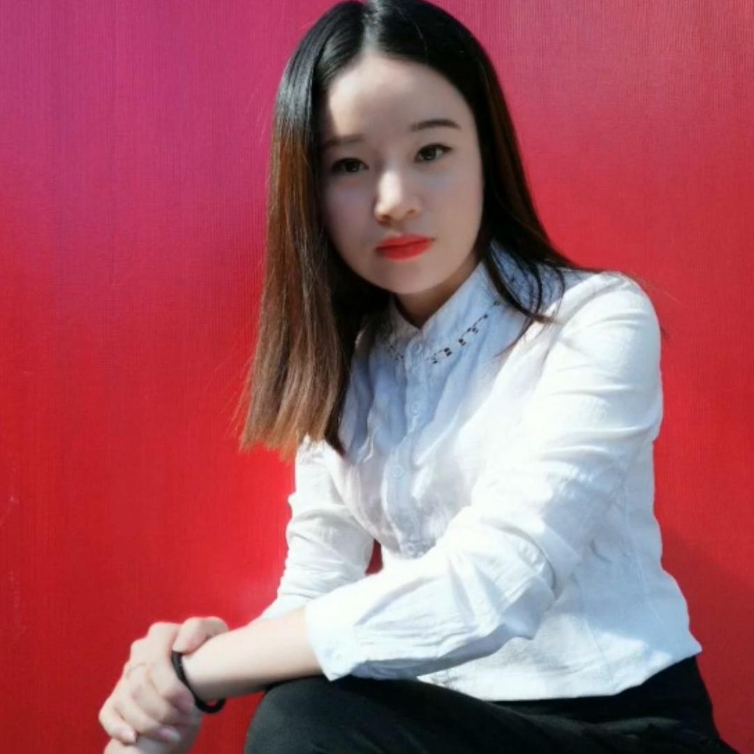 乡间小何
