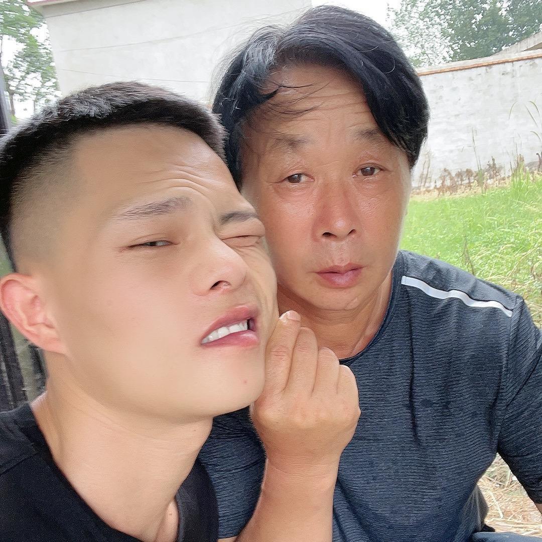小逗逼