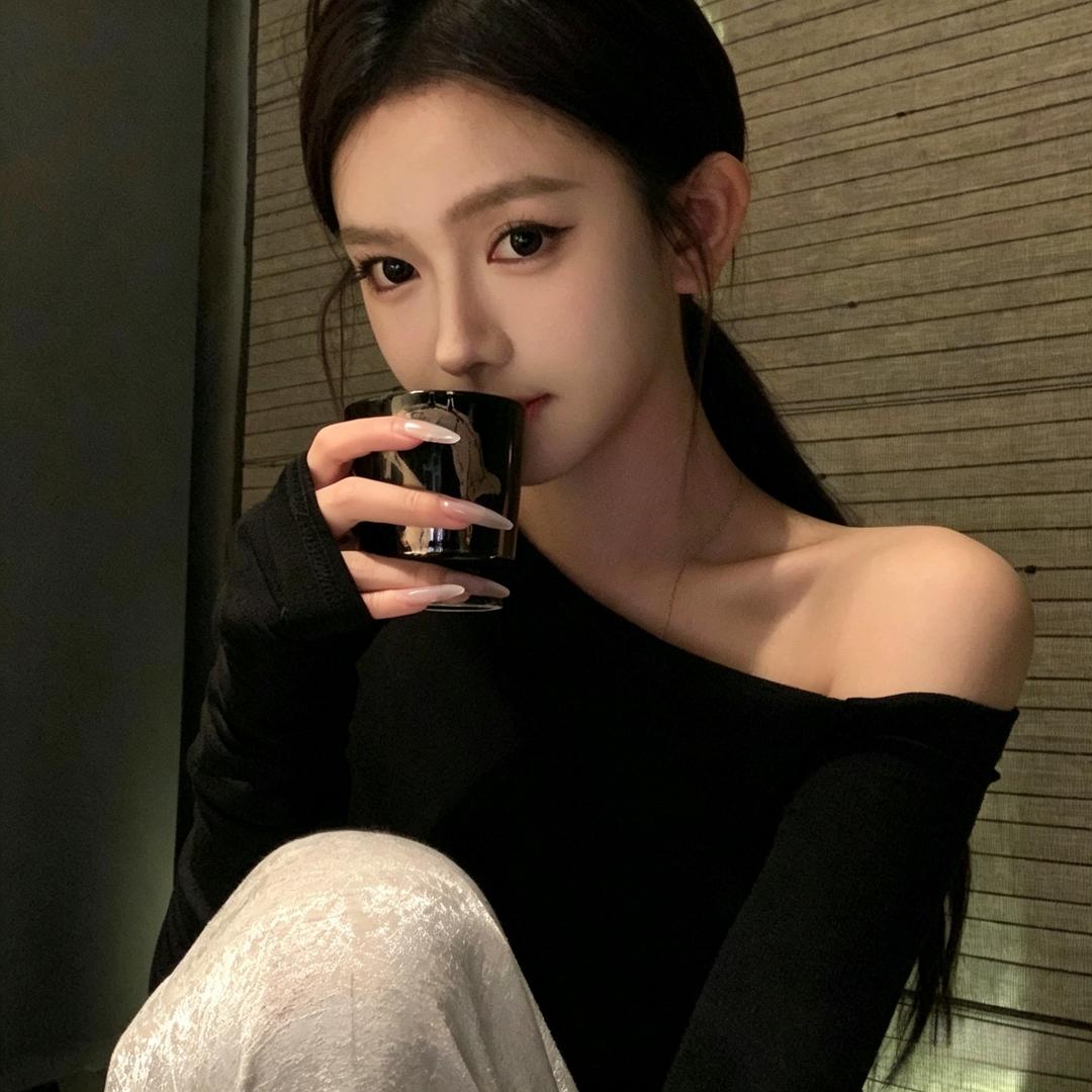 怡y头像