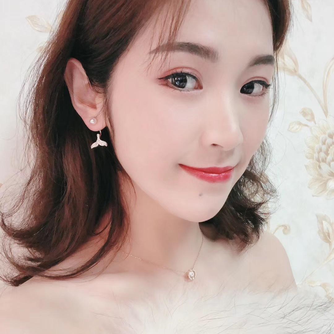 媛媛女王❤️每天早上9点开播（只播品牌）
